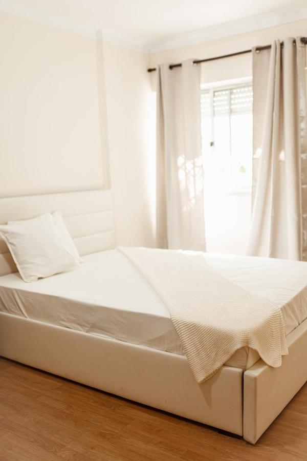 Apartment In Lisbon With 3 Bedroom Cozy Experience Loures Exteriér fotografie